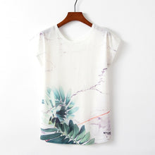 Load image into Gallery viewer, Kawaii Cute Style Bird Print T-shirt